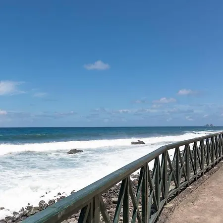 Horizonte Atlantico: Un Rincon En El Paraiso * Azano